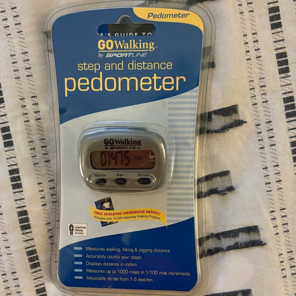 New GOWalking Pedometer - Silver